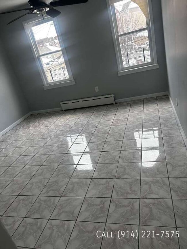 Photo - 44 Vineyard Ave