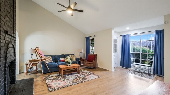 Photo - 19414 Lazy Valley Dr