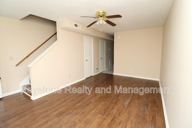 Photo - 119 Hickory Trace Rd