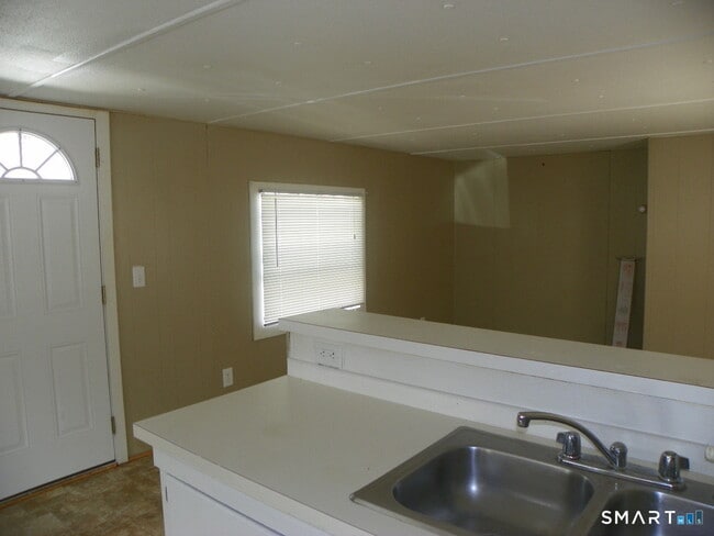 Photo - 11 Woodland Dr