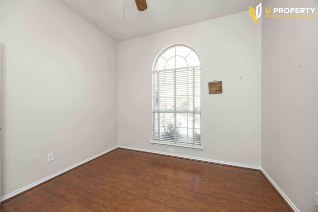 Photo - What's special