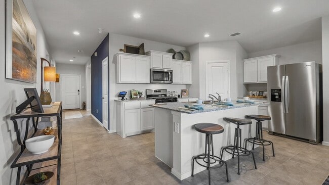Photo - 16408 Severn Ln House