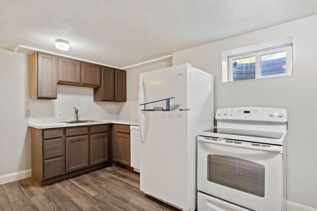 1332 36th St Unidad Lower Unit