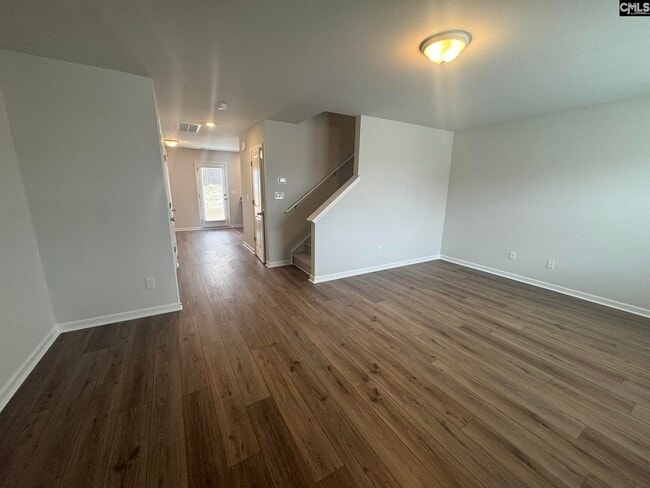 141 Carr Ln