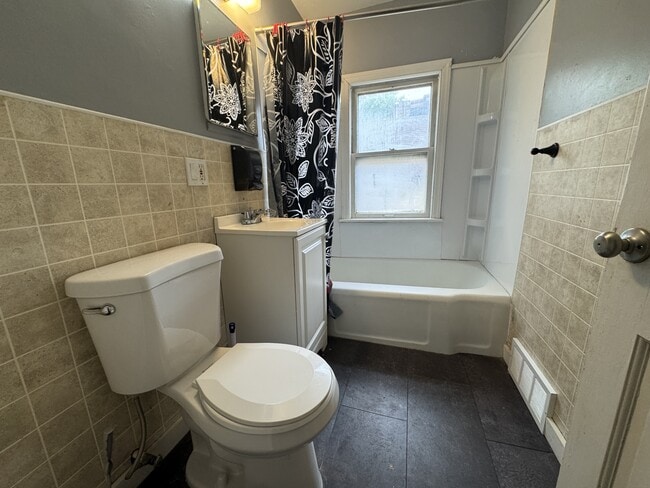 Photo - 813 3rd Ave Unit 2R