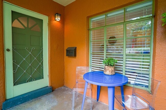 Photo - 1401 Ashwood Rd