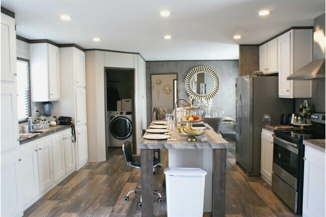 Photo - 501 Mesquite Rd