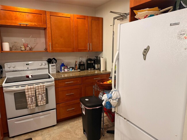 Photo - 12035 NE 2nd Ave Unidad A106