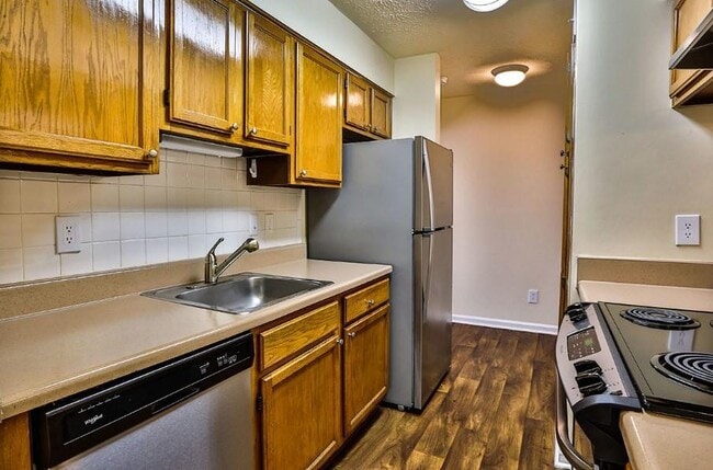 Building Photo - 3450 Jones Mill Rd Unit 1105 Rental