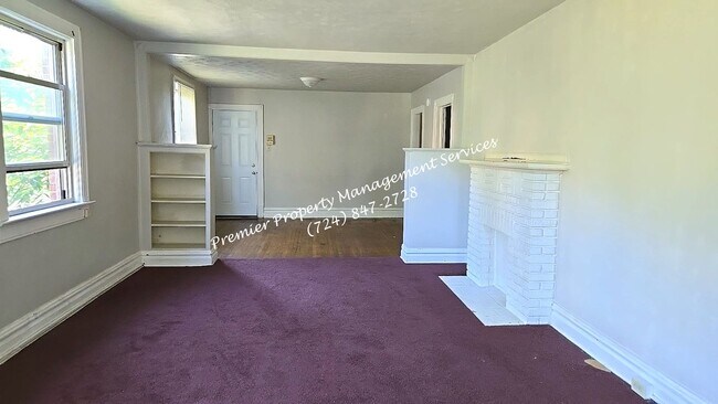 324 E Moody Ave Unit 4