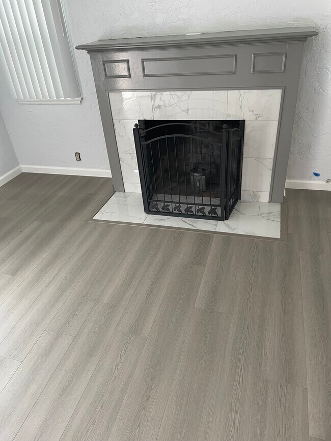 Sala de estar - 14642 Kittridge St Unidad 14642