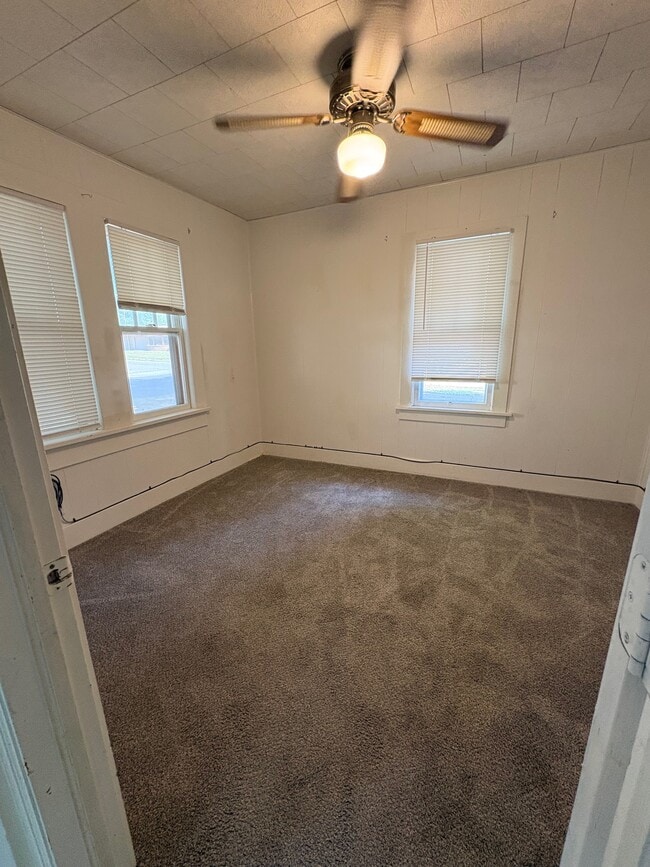 Photo - 702 S Emporia St