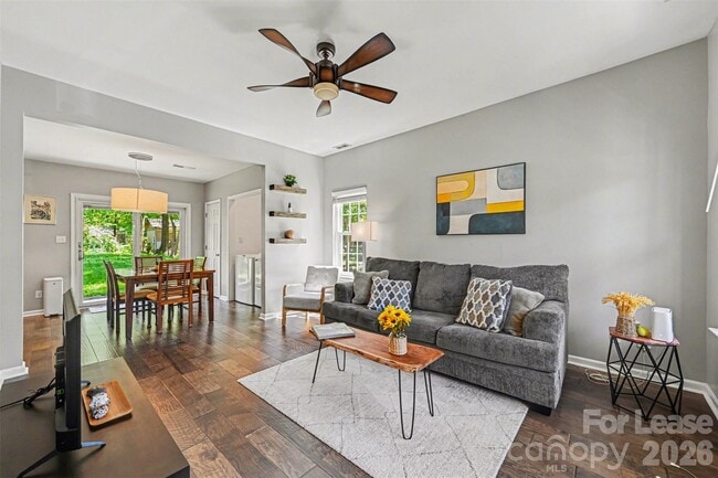 Photo - 1706 Dallas Ave