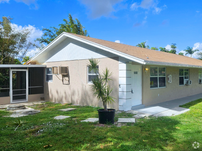 Building Photo - 5822 Banana Rd Rental