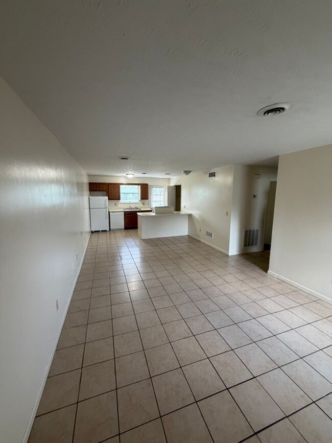 Photo - 1533-1539 Meadow Spring Dr Unit 1535 MS