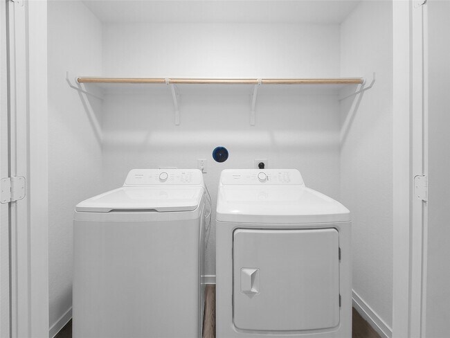 Photo - 31449 Moore Rd