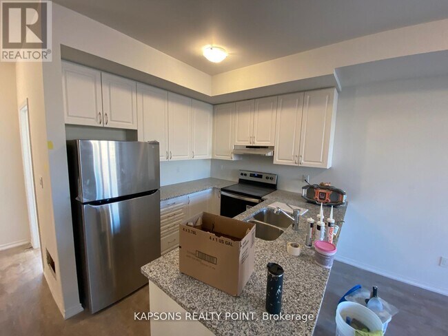 Photo - 251 Danzatore Path