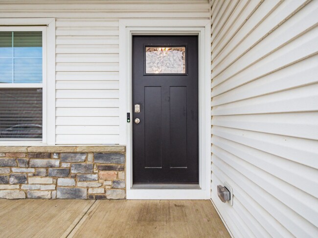 Photo - 6263 Darby Plns St