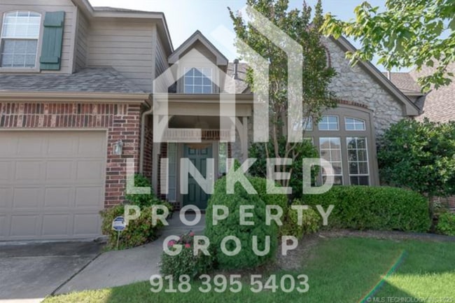 Photo - 5 Bedroom Home In Broken Arrow