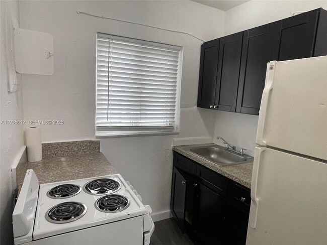 Photo - 430 SW 6th Ave Unidad 10