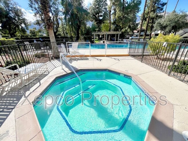 Building Photo - 751 N Los Felices Rd Unit #M113 Rental
