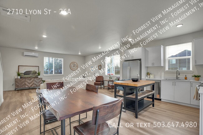 Photo - 2710 SE Lyon St