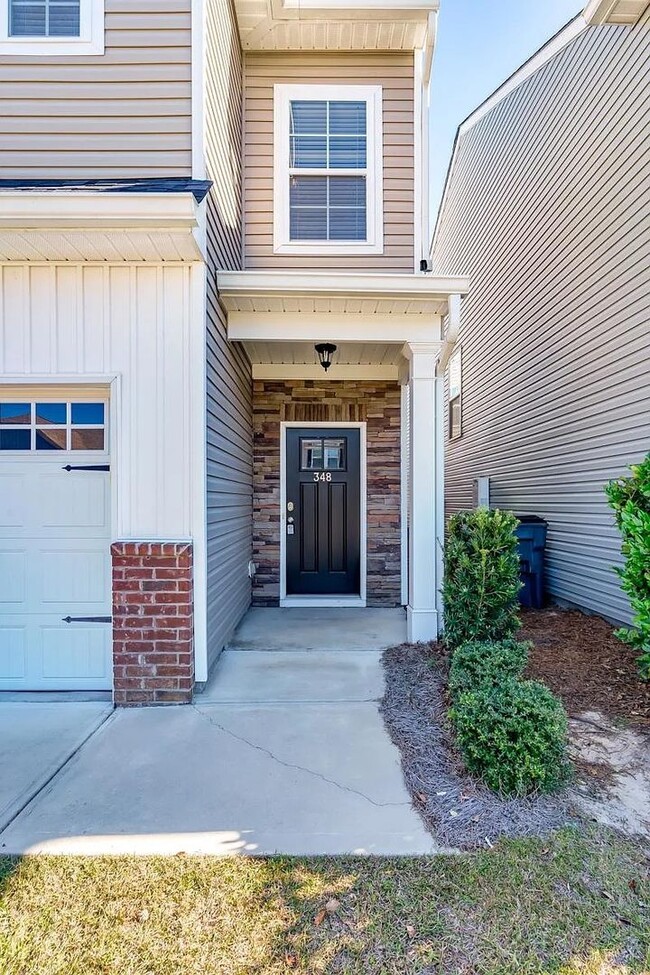 Photo - Like-new home located at the heart of the ...