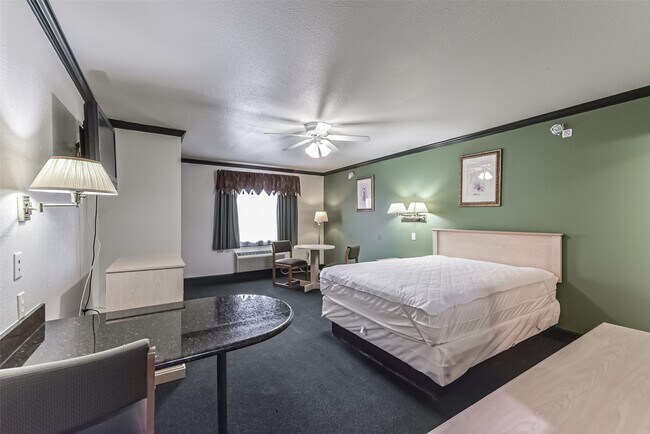 Photo - 1025 Swanson St Unidad 311