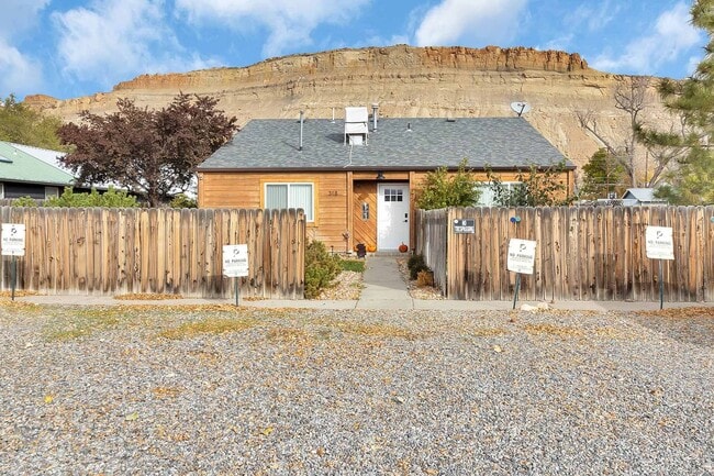 Photo - 318 W Second St Unit B