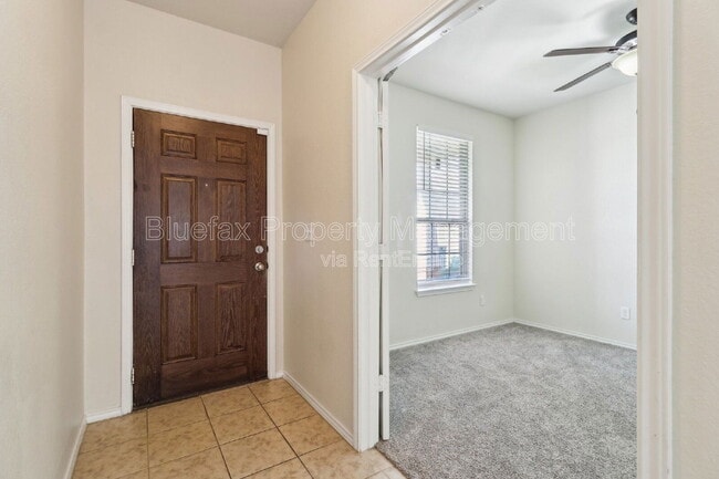 Photo - 14027 Laurel Br
