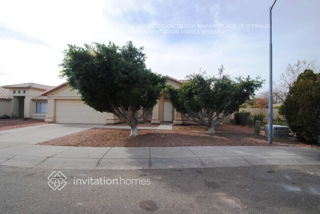 Photo - 7126 N 81st Dr House