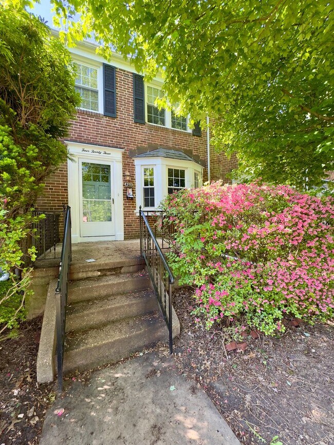 Photo - Charming 3 Bedroom/1 Bathroom Townhome in Rodgers Forge Neighborhood, MD!
