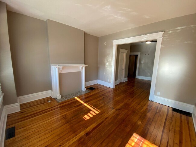 Photo - 1495 Michigan Ave Unit 1497