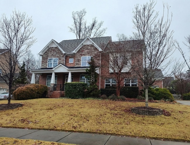 Building Photo - Gorgeous 5-bedroom, 5-bathroom house in the Lawson Community!