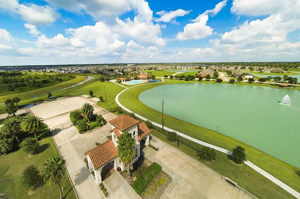 Photo - 76 Palmero Way