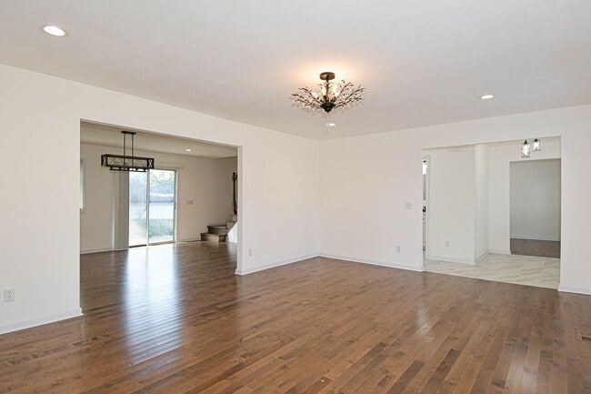 Photo - 306 Bright Meadows Dr