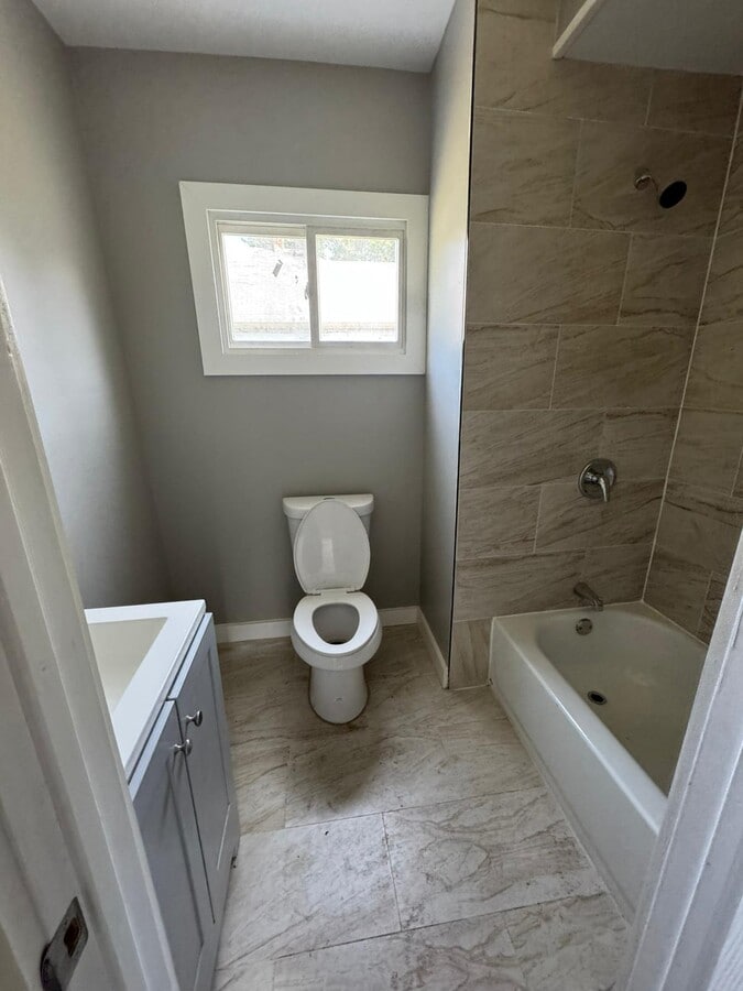 Photo - 302 Cannon St