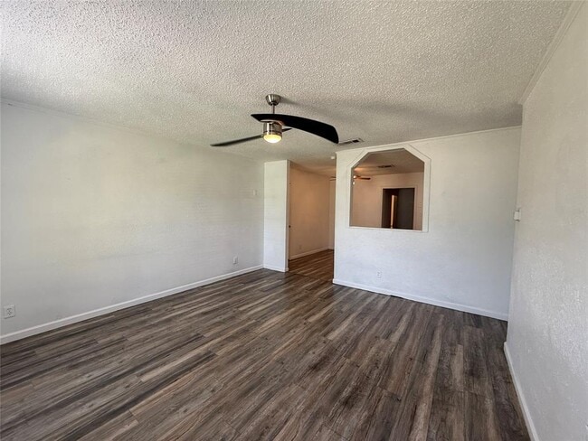 Photo - 6204 Dove Springs Cir