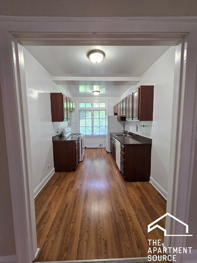 Photo - 1454 Oak Ave Condo Unit G