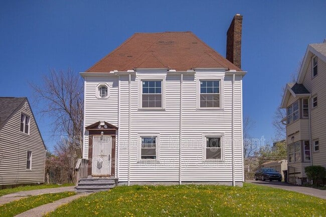 Building Photo - 14717 Milverton Rd Unit Up