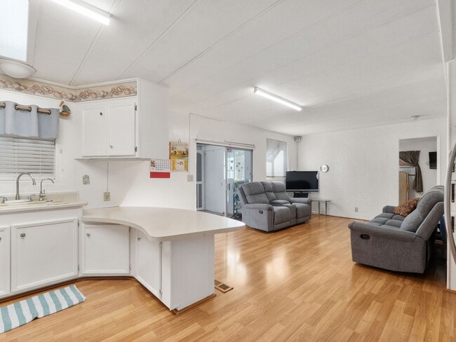 Photo - Cozy 3 bedrooms, 2 bathrooms, cover patio and carport available in San Marcos