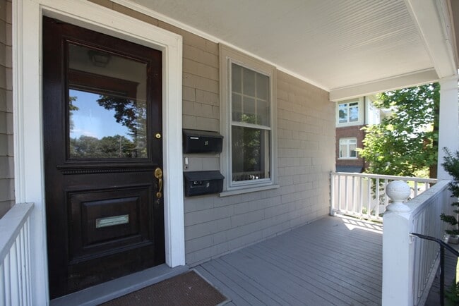 Photo - 508 Heath St Unit 1