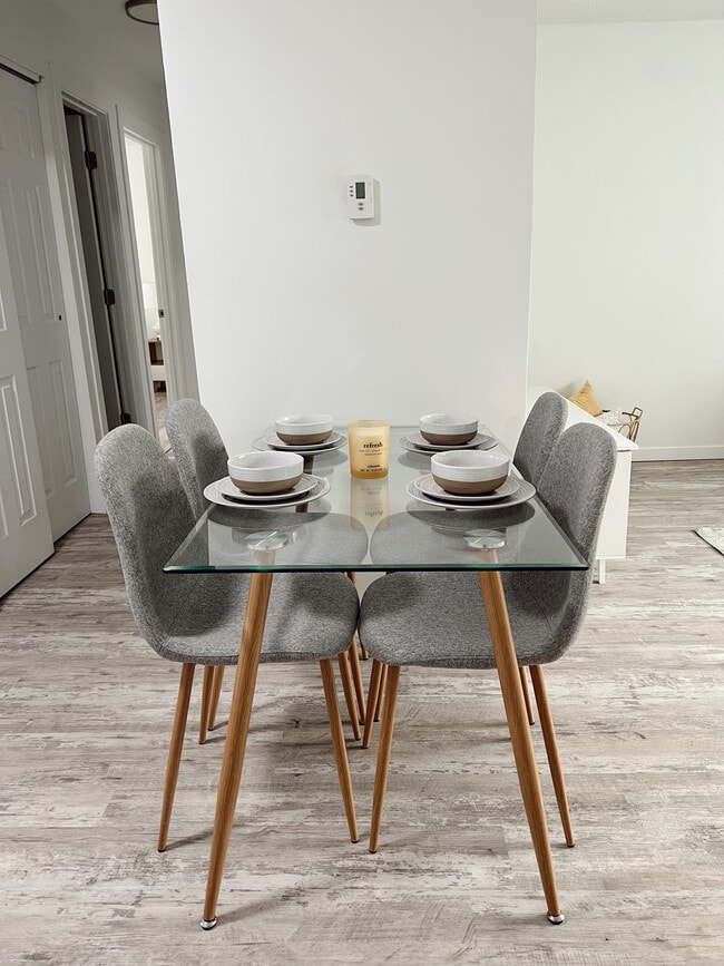 Photo - Lexington Concord Apts