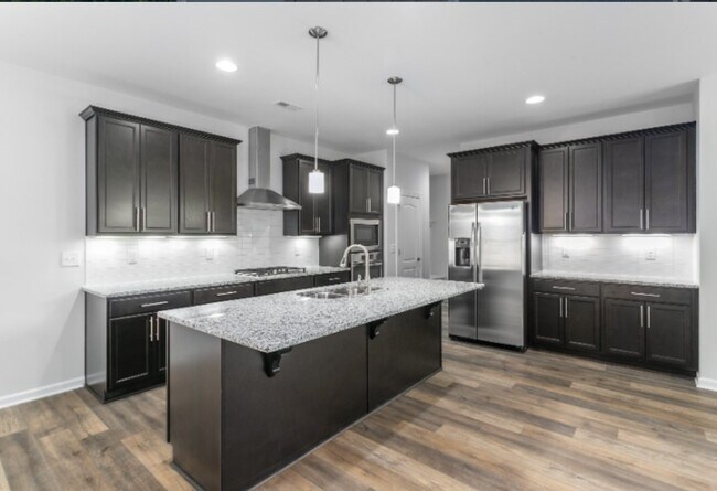 Photo - 253 Vista Creek Pl