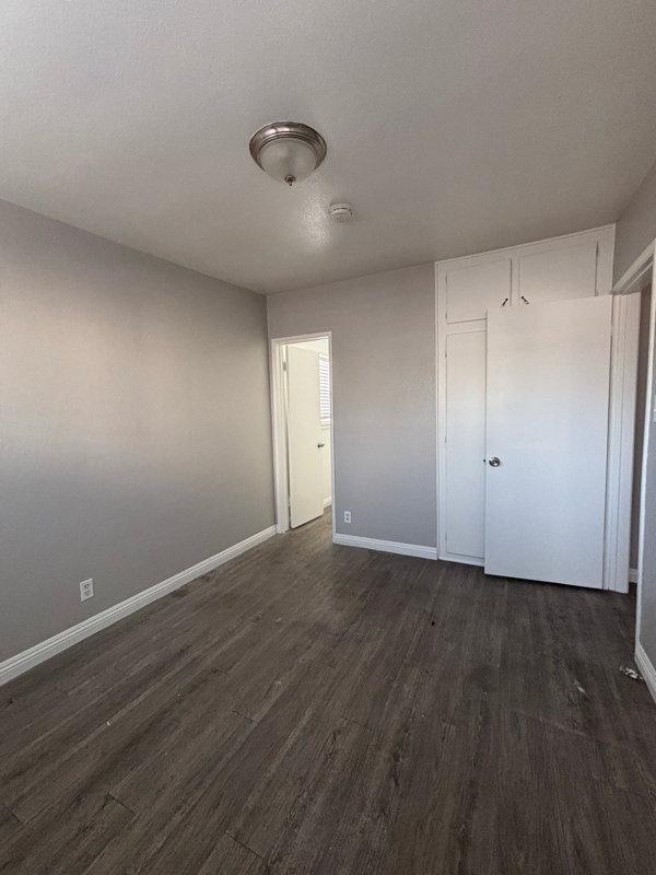 Photo - 611 N Olive St Unidad 4