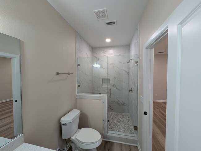 Photo - 913 E Jefferson St Unit A