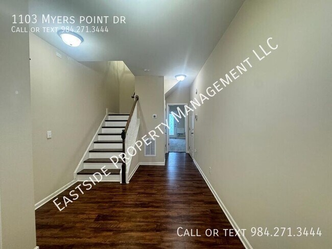 Photo - 1103 Myers Point Dr