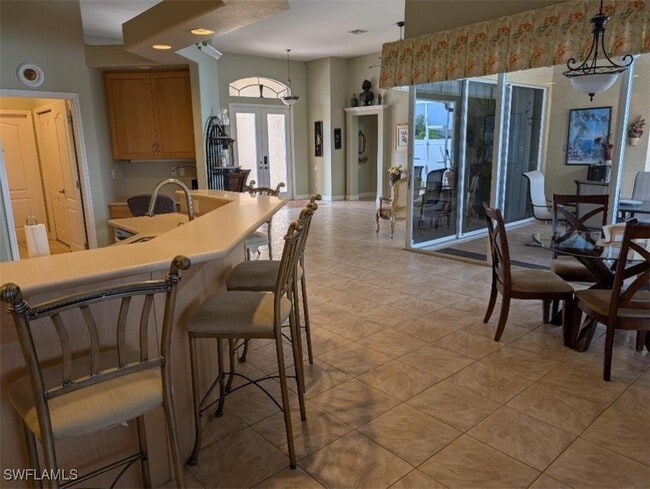 Photo - 161 SE 17th St