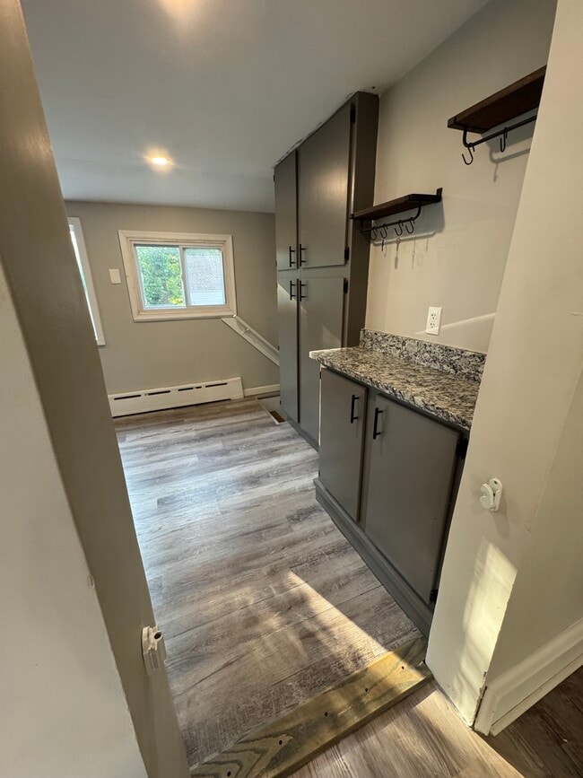 112 S Scott Ave Unit Floor 1 Unit A