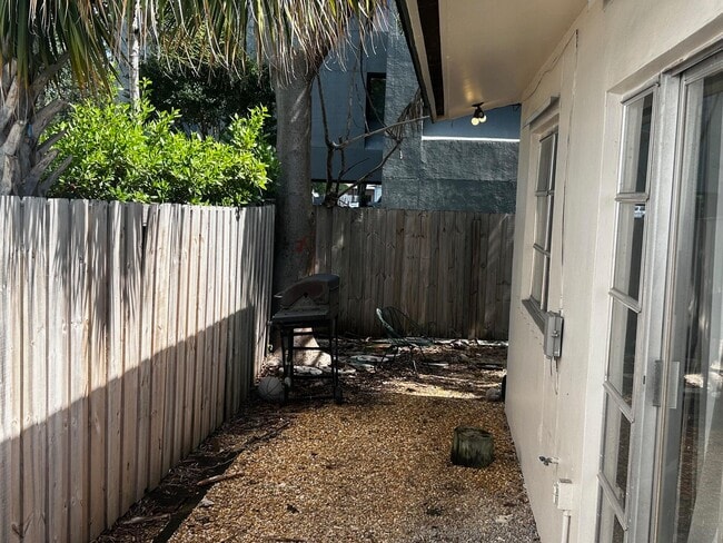 Photo - 1213 SE 1st St Unit 1-4